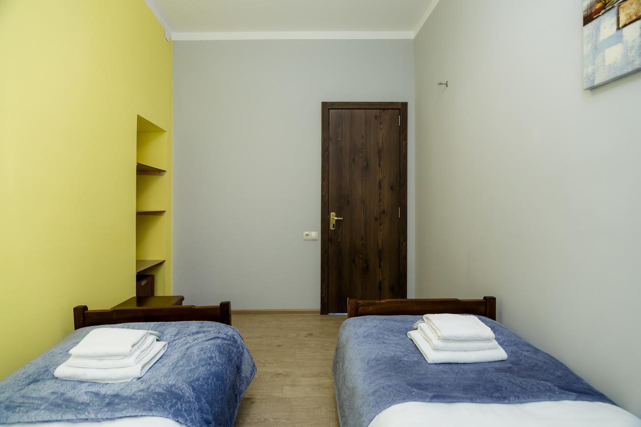 Big Family Guest House Тбилиси Екстериор снимка